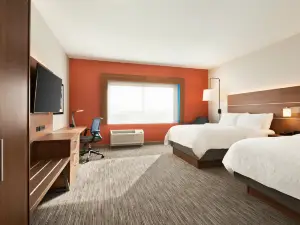 Holiday Inn Express & Suites Beaver DAM