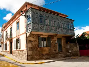 Casa Don Din