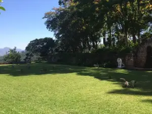 Kings Walden Garden Manor
