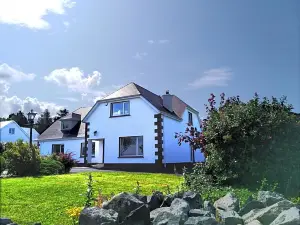 Madra Rua Organic Accommodation
