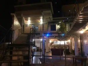 Hostal Bon Habitat