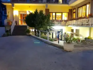 米拉蒙提酒店