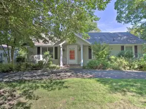 Stunning Bayfront Sandy Hook Retreat: Views & Yard