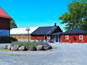 Närebo Gårdshotell & Restaurang