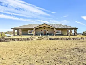 Beulah Home w/ Wraparound Porch & Mtn Views