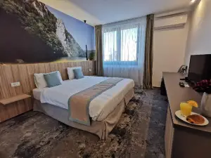 Ymy Boutique Residence