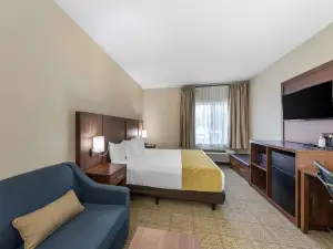 Comfort Suites