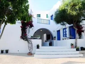 Evgenia Rooms and Apartments