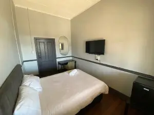 The Federal Hotel
