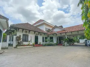 OYO Life 90589 Palem Garden Hotel