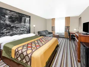 Super 8 by Wyndham Bolivar