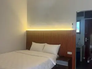 D'Lynn, Penginapan