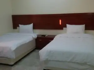 Serapis Hotel