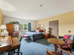 Iron Ridge Inn Motel
