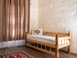 diib house hotel
