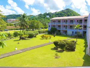 Allamanda Beach Hotel