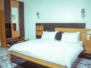 Mojo  Hotel