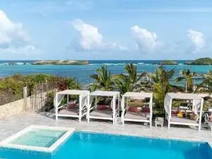 Visiwa Beach Resort