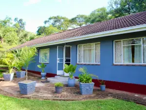 2 Bedroomed House with a Lovely Garden - 2177