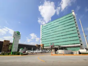 Holiday Inn & Suites LEON PLAZA MAYOR by IHG