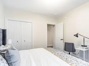 Rideau 1Bd Apartment Balcony Free Parking 2