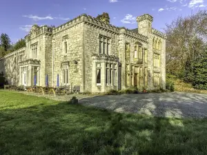 Ffarm Country House