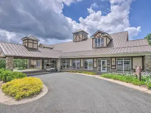 Blue Ridge Mountain Golf Resort Home w/ Views!