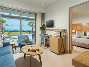 Blue Lagoon Palace