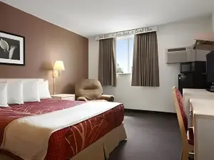 Econo Lodge Scottsbluff