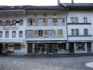 格魯耶爾客房飯店