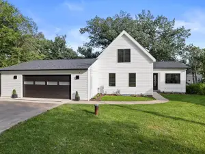 Luxury Lakefront Home, Okauchee Lake's Finest Swim Frontage, 3 levels LakeViews