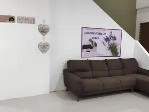 Lavender Homestay Mukah 3 Bedrooms