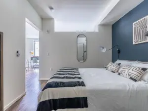 Modern Amenities and Convenient Location - Chic Contemporary Oasis