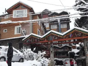 Ruca Cheli Village Ski Hotel