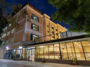Treebo Eden Park Hotel, 3 Km from Puducherry Airport