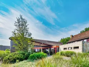 Balland's Hotel & Restaurant