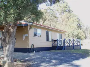 Highland Cabins and Cottages at Bronte Park