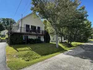 RedAwning的Loon Lodge Limit 8 3臥室的家