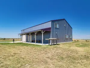 Secluded Nebraska Getaway 2 Mi to Lake McConaughy