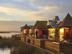 UROS ARUMA URO 小屋