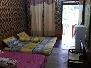 Sawarna BimBim Seaview Homestay (Camp BimBim)