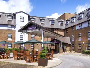 Premier Inn London Gatwick Airport (A23 Airport Way) Hotel