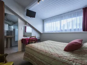 Au Primerose Hôtel