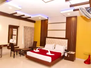 The Grand Park Hotel