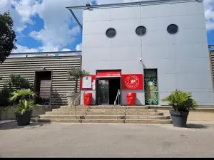 Bungalow 2/4 Personnes Dans résidence Hôtelière