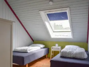 Gorgeous Home in Farsund with Kitchen