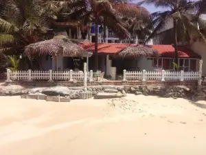 幸福海灘飯店
