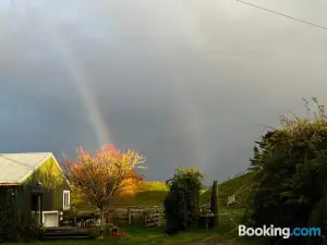 Rainbow Mountain Cottage