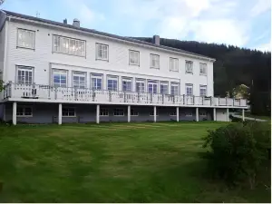 Eidsvåg Fjordhotell