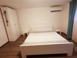 Apartment Kapetanovic